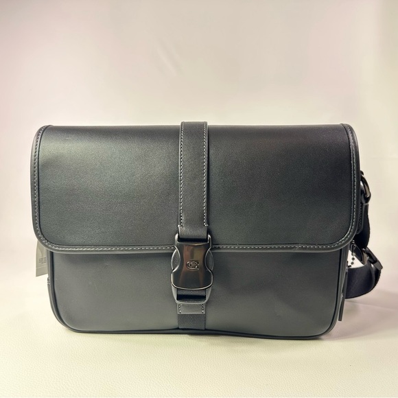 NEW! Men’s Coach League Black Glovetanned Leather Messenger Bag - Picture 11 of 14